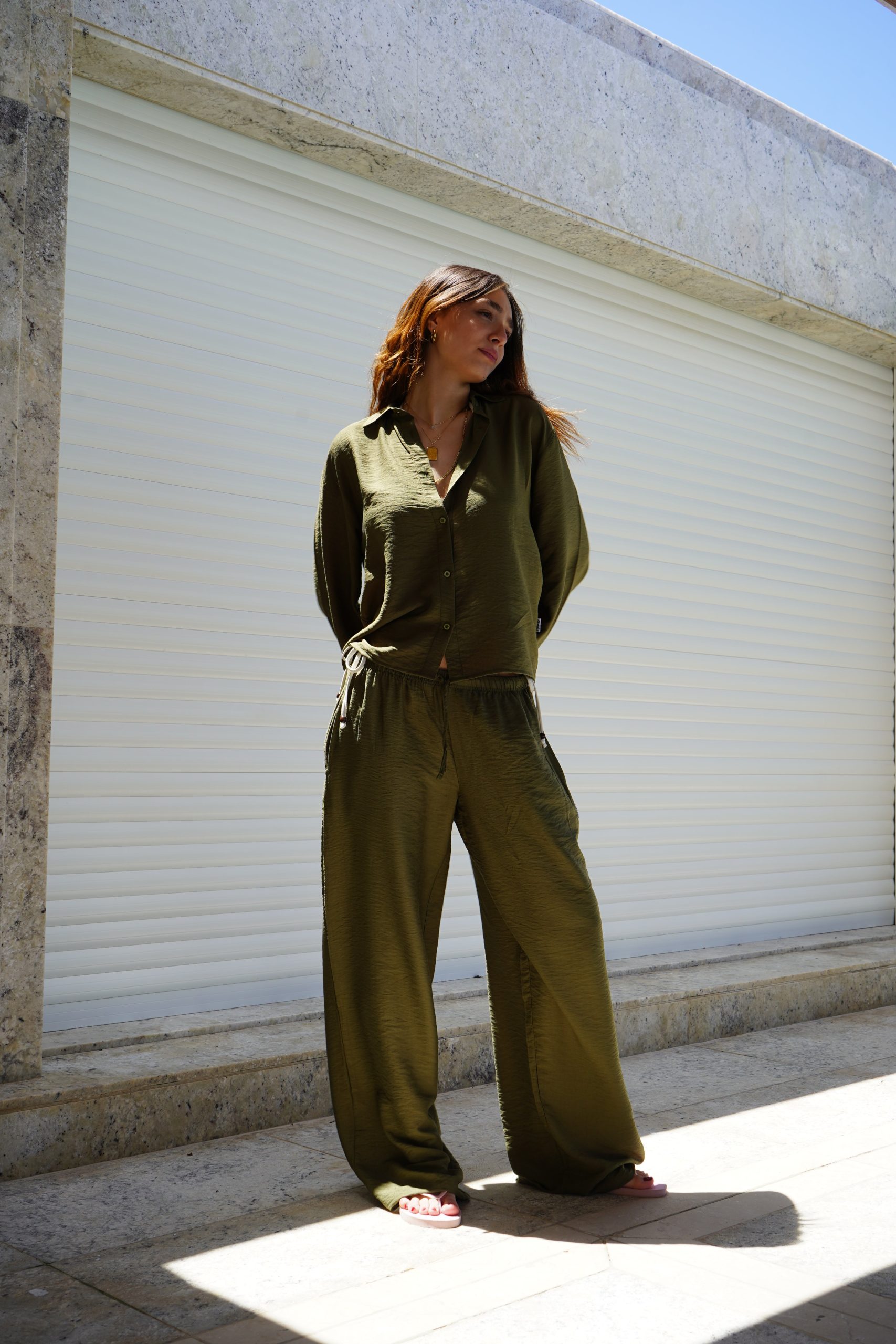 Womens Linen Shirt/Pants (Olive) - Image 2